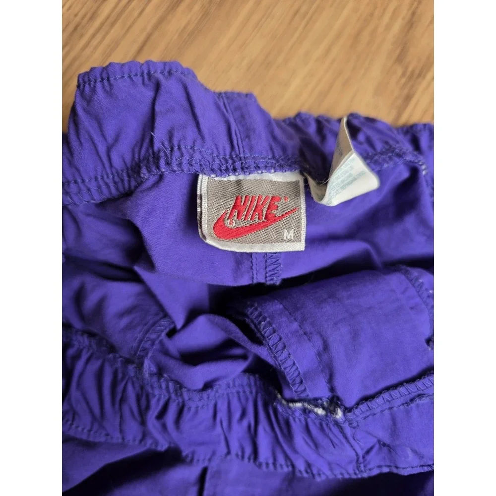 Vintage Nike Pleated‎ Shorts Purple Size Medium Nylon 90s Elastic Athletic